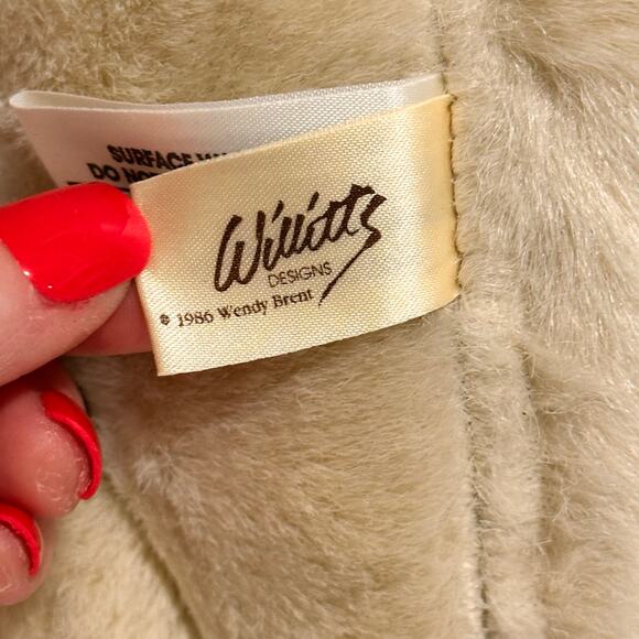 WENDY BRENT VTG Bear 1986 Porcelain/Plush Musical Love & Roses Collectible RARE - Picture 7 of 9